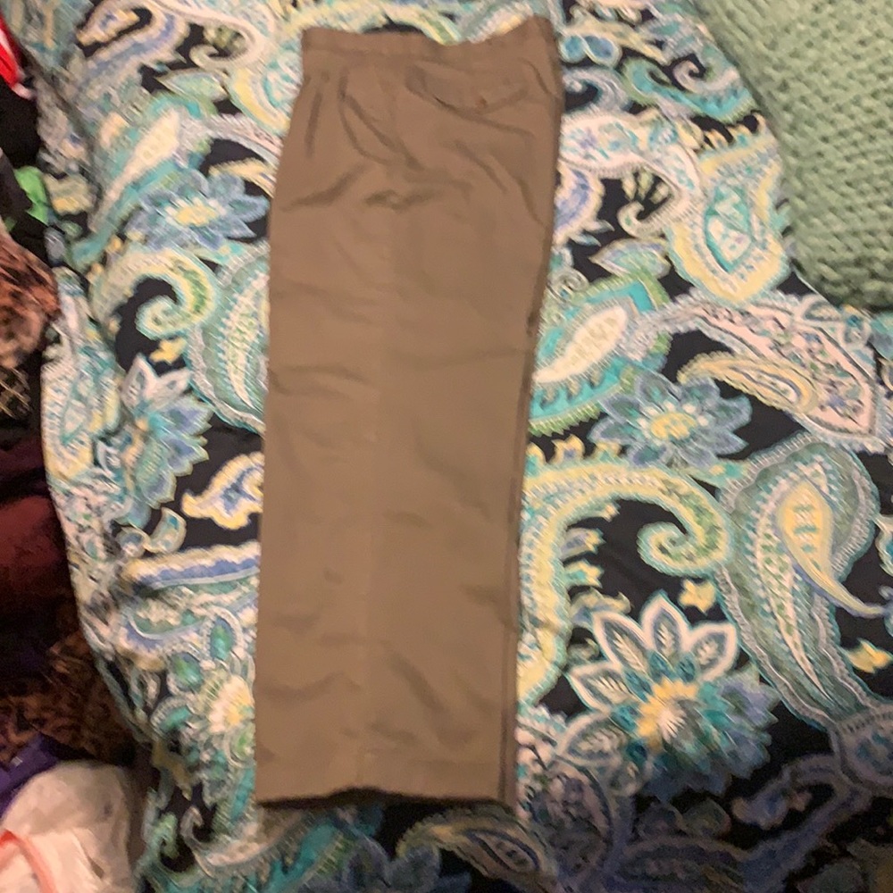 Men’s slacks
